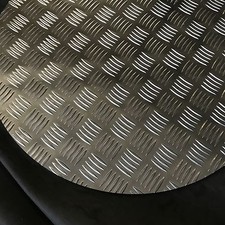 Schachtabdeckung Riffelblech