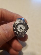 Ringuhr Fingeruhr