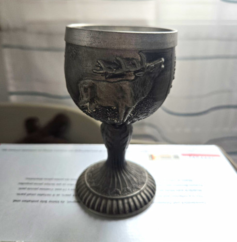 Zinnbecher kelch auf - fuß, mit