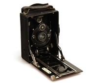 Voigtländer Klappkamera 6.5x9 Avus mit Anastigmat Voigtar 1:6.3 / 10.5cm defekt