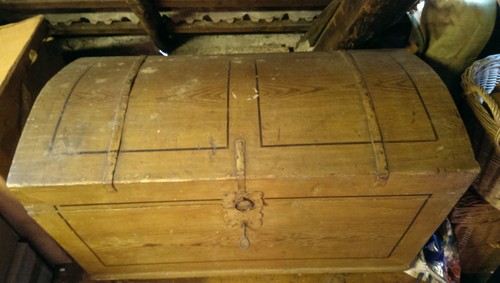Runddeckeltruhe alt 105 53 - alt,