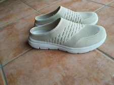 Sabots Pantoletten Clogs Slipper geschlossen beige Gr. 41 Mesh