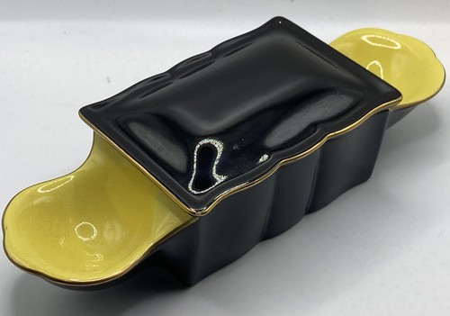 Carlton ware art - ware,