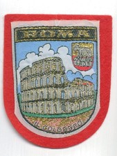Souvenir-Aufnäher Italien Rom rot Kolosseum IL COLOSSEO Amphitheater ca. 1984