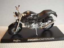 Ducati 900 Monster (