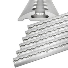 Airlineschiene halbrund