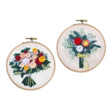 Blumenmuster - Stickerei