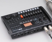Zoom R8 Multi-Track Audio