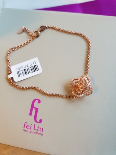 Neu fei liu cascade - fei,
