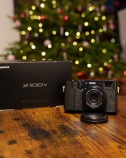 Fujifilm X100V Schwarz 1600