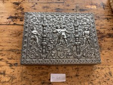 Schatulle Blechdose silber Engel Putten Relief Deckeldose 30 cm Keksdose Vintage