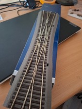 Roco 1:87 RocoLine Kreuzungsweiche mit Bettung - Spur H0, 230x1050mm (42594 )