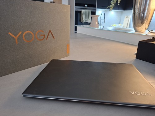 Lenovo yoga 720 13ikb - lenovo,