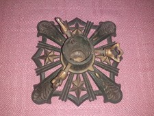 Weihnachtsartikel  alter Weihnachtsbaumständer  Metall  18 x 18 cm