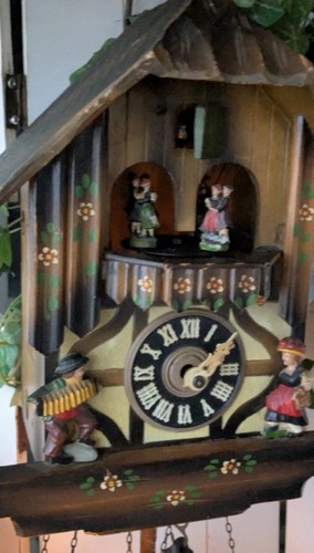 Schwarzwälder kuckucksuhr - schwarzwälder,