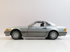 1:18 Revell Mercedes Benz 500