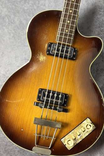 Hofner 1966 500 - "club, bass"