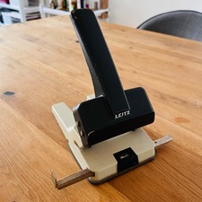LEITZ 5180 - Locher Akten -