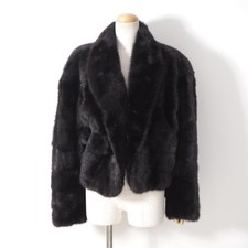 Echter dunkler Nerz Pelz