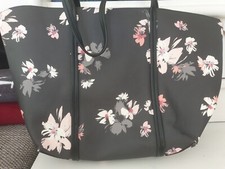 Handtasche Gebraucht Zu Verkaufen.