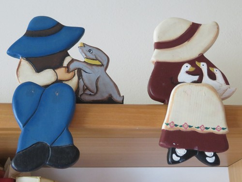Holzfiguren kantenhocker - 2,