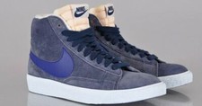 FW22 NIKE WMNS BLAZER MID