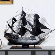 Piratenschiff Modell aus Holz