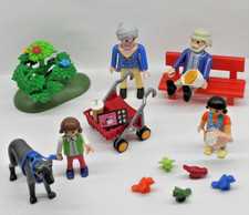 Oma und Opa mit Kindern im Park Vogelfütterung Figuren Zubehör  + Playmobil