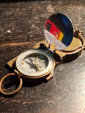 Alter Militärkompass Armee aus Japan - Klinometer - Kurvimeter