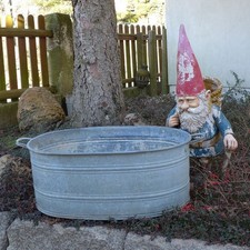 Alte Zinkwanne Pflanzkübel