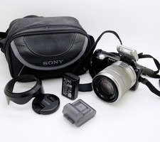 Sony NEX-5 + 18-55mm OSS