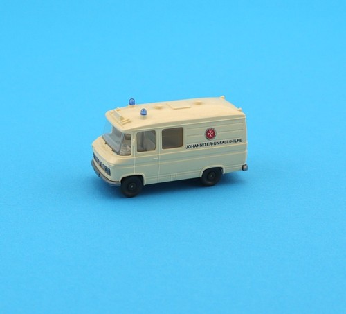 Wiking 406 rettungswagen - wiking,