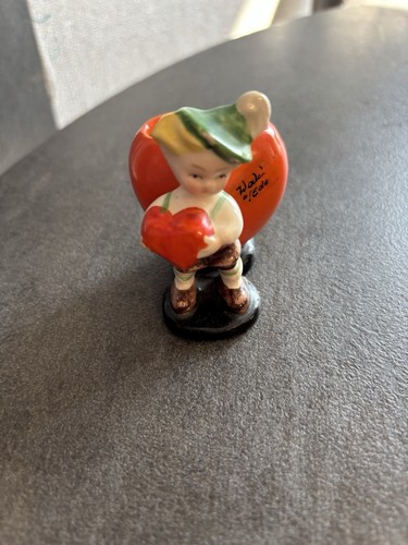 Goebel figur junge - figur,,