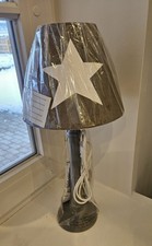 Tischlampe grau mit