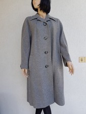 Damenmantel aus Schurwolle Farbe Grau, Gr. 40.