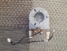 Delonghi PrimaDonna S  Typ ECAM 26.455.MB Durchlauferhitzer #491