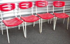 1 Biergarten Freibad Stuhl 70er 80er rot Kult retro typisch vintage Stil Kneipe 