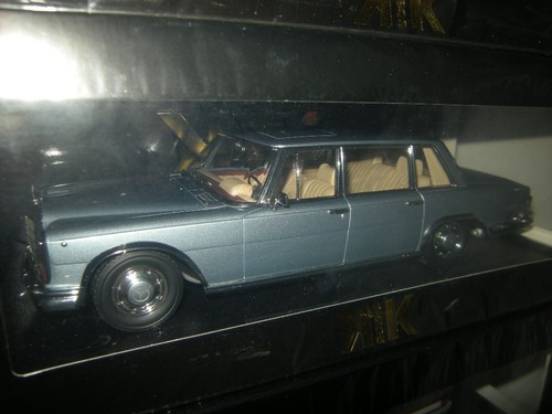 Scale mercedes benz - 1:18, mercedes-benz