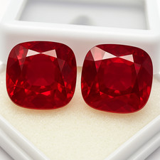 16 Karat natürlicher Rubin im