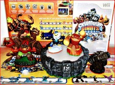 WII SKYLANDERS GIANTS GAME +