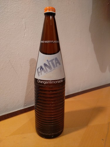 Alte fanta flasche mit - alte,