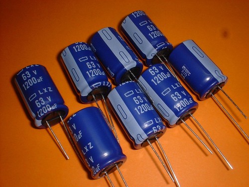 Elko 1200µf 63v 105 - 8x,