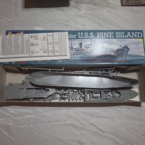 Revell pine island - u.s.s.,