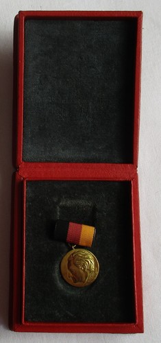 750er gold ddr orden - 750er,