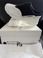 Y-3 Sneaker  Terrex Swift R3
