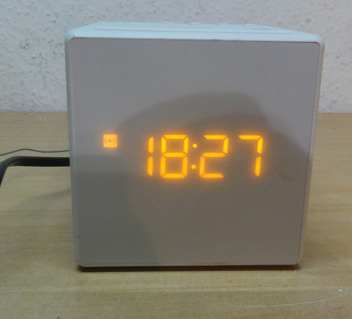 Sony digitaluhr clock - sony, digitaluhr/clock