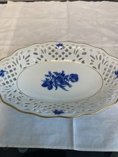 SCHUMANN ARZBERG DURCHBRUCH-SCHALE ECHT KOBALT OVAL PORZELLAN + WEISS BLUMEN