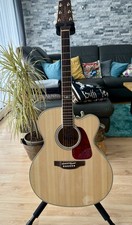 TAKAMINE GJ72CE-NAT ❘ Westerngitarre ❘ Jumbo ❘ Fichtendecke ❘ Flamed Maple