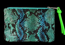 Neu george gina lucy - george,