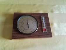 Wetterstation Torr  braun Holz